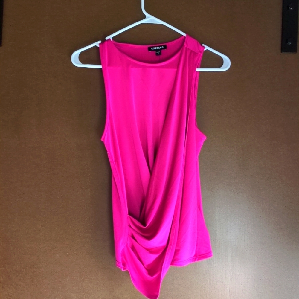 Express asymmetrical tank
